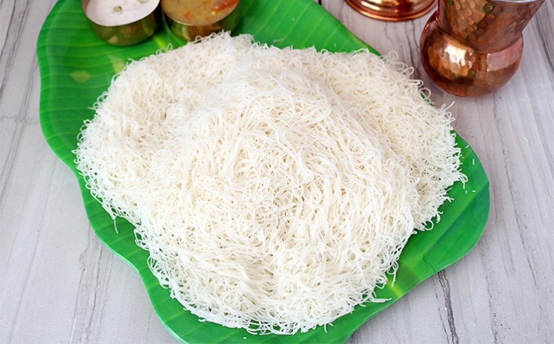 Réaliser des nouilles de riz à la banane